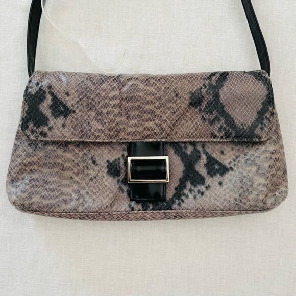 Faux Snakeskin Shoulder Bag Gray Black Patent Buckle Flap Y2K Style - Picture 3 of 13